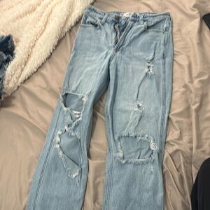 Hollister triple 000 curvy ultra high rise mom jeans regular length